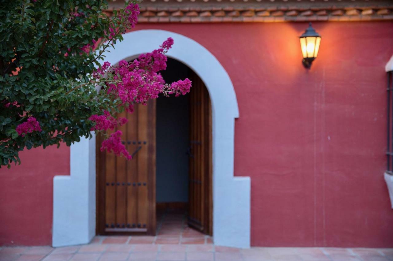 Hotel Rural Las Tejuelas Valdecaballeros Exteriör bild